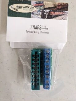 Accu Lites SNAPS! Wiring Connector For Tortoise Switch Machine -- 2020 Update With Wider Connectio