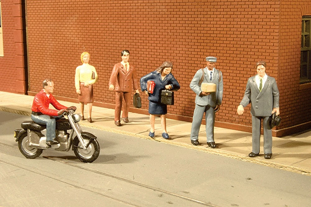 Bachmann City People With Motorcycle - HO Scale 1 Bachmann City People With Motorcycle - HO Scale