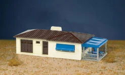 Bachmann Ranch House -- Kit - HO