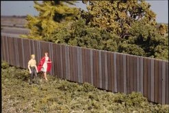 Walthers Cornerstone Wood Fence - Kit -- 15" 37.5cm Sections - Total Length: 45" - Height: 1" P