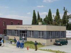 Walthers Cornerstone Brick Post Office -- Kit - 7-7/8 X 5-11/16 X 3-1/16" 20 X 14.4 X 7.7cm - HO