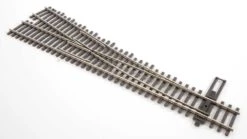 Walthers Track Code 83 Nickel Silver DCC Friendly Number 5 Turnout -- Right Hand - HO