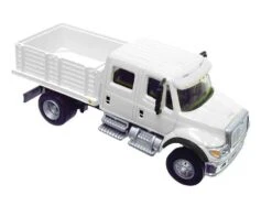 Walthers SceneMaster International? 7600 2-Axle Crew Cab Truck With Solid Stake Bed - Assembled --