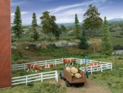 Walthers SceneMaster 3-Rail Farm Fence (Scale Model) -- Kit - HO