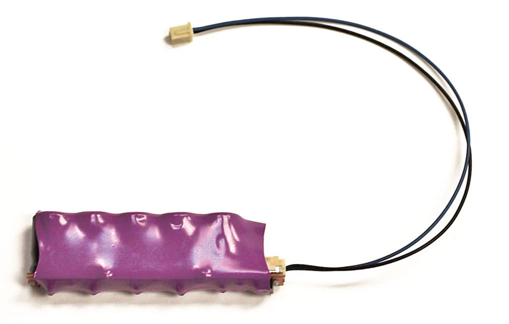 SoundTraxx CurrentKeeper -- 1-9/16 X 1/4 X 7/16" 4 X .6 X 1.1cm 1 SoundTraxx CurrentKeeper -- 1-9/16 X 1/4 X 7/16" 4 X .6 X 1.1cm